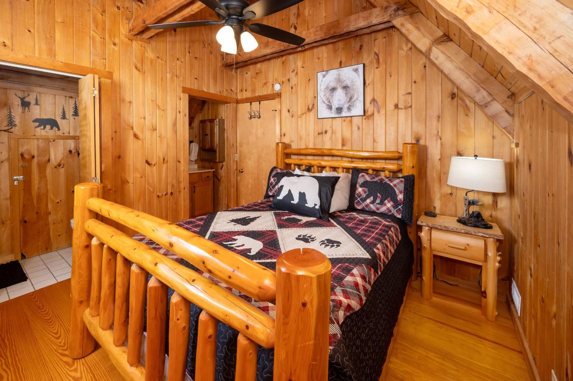 Yoli Bear Hideaway Villa Сивиървил Екстериор снимка