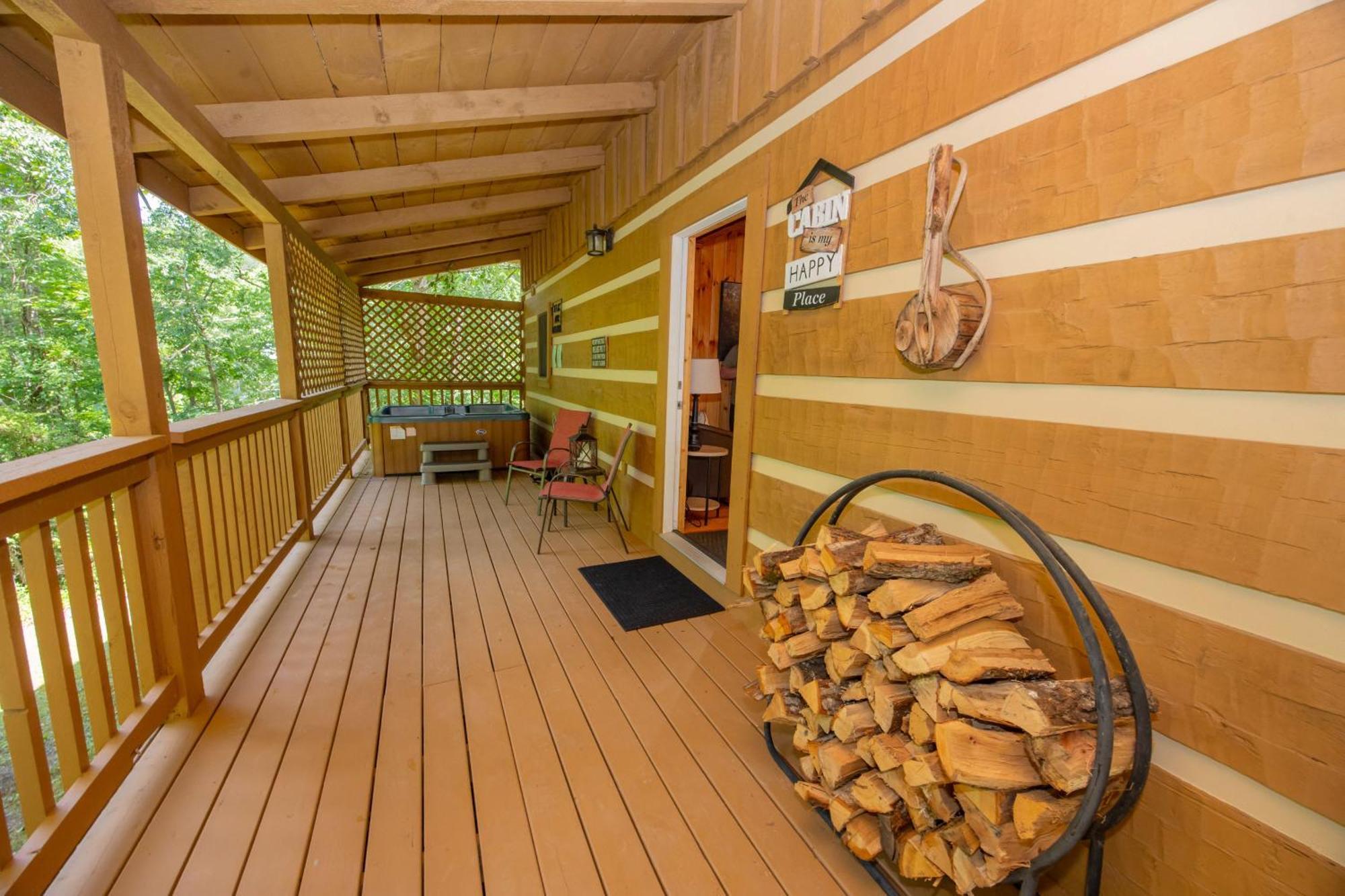 Yoli Bear Hideaway Villa Сивиървил Екстериор снимка